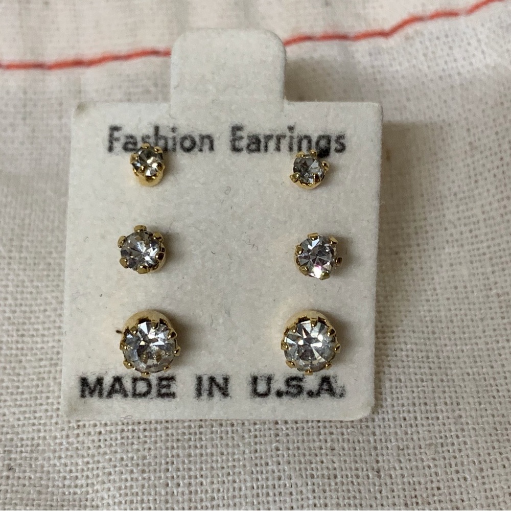 NWT Elva Fields Fashion Earring Stud Set